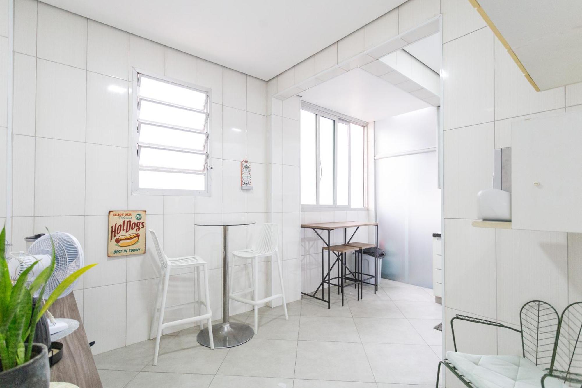 Coliving Sao Joao - Quartos Por Temporada Apartamento *